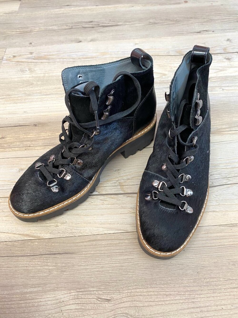 Donald Pliner Erinn Leather & Haircalf Boots Size 7